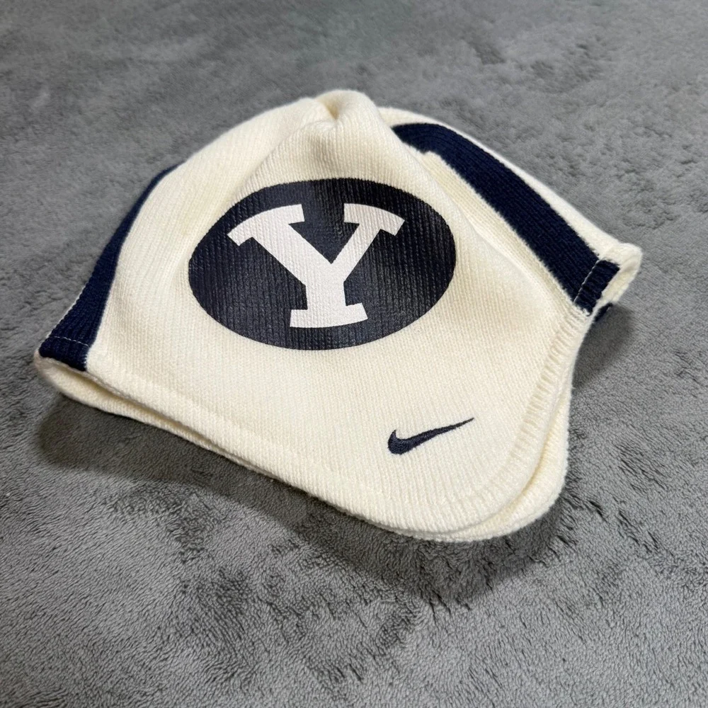Nike Team BYU Cougars Football Helmet Beanie Cream Navy Blue Knit Skull Cap OS